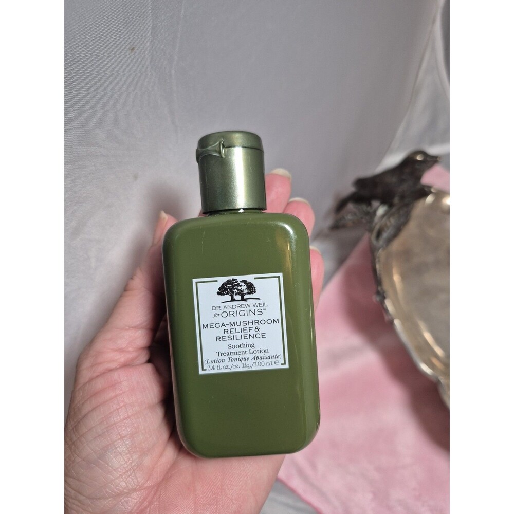 Dr Andrew Weil Origins Mega Mushroom Soothing Treatment Lotion 3.4 oz NW-O BOX